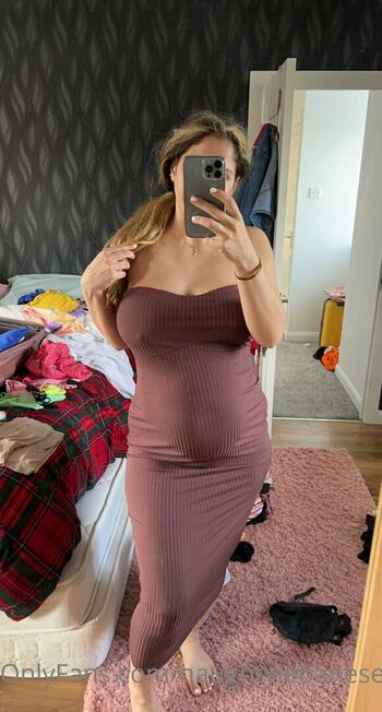 naughtylebanese
