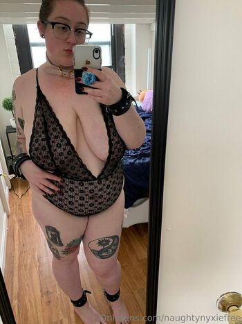 naughtynyxiefree