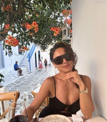 Nazan Eckes