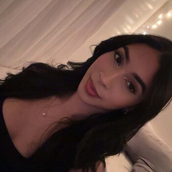 Neila Corona