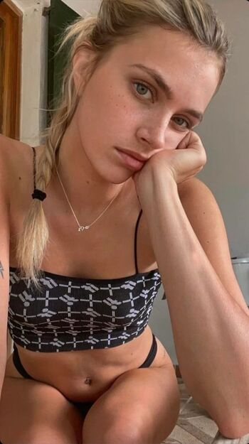 Nell Tiger