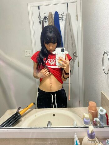 nenaxgf