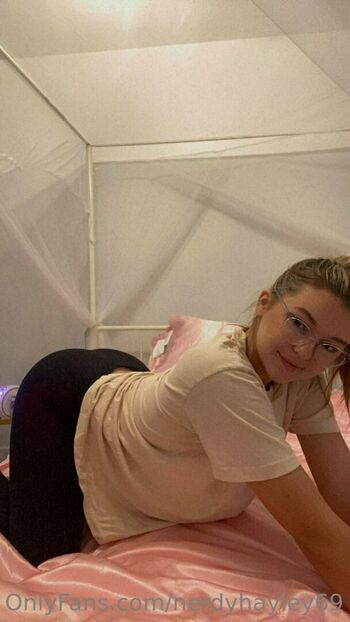 nerdyhayley69