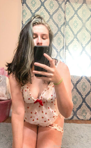 nessajade