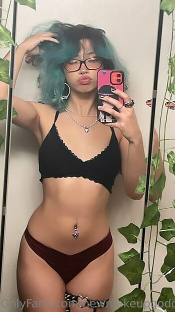 Newmakeupgoddess