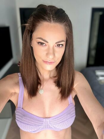 nextdoornurs3free
