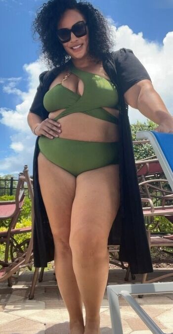 Nia Jax