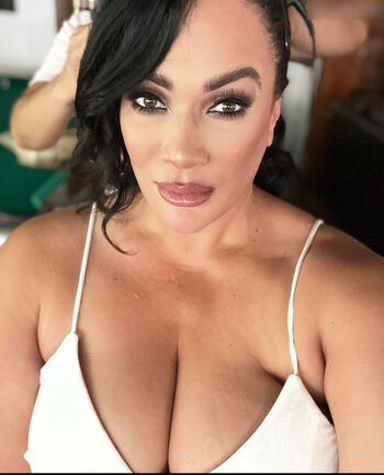 Nia Jax