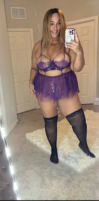 Nia Jax
