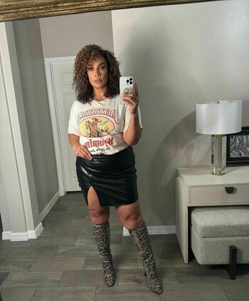 Nia Jax