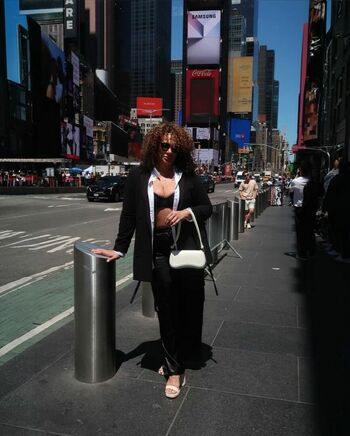 Nia Jax
