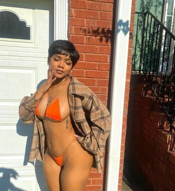 Nia.no.long