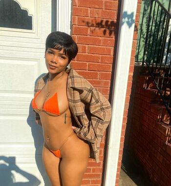 Nia.no.long