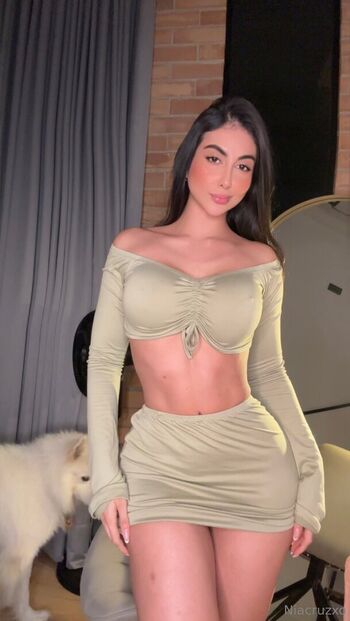 niacruzxo