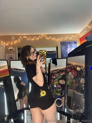 nichole_manic