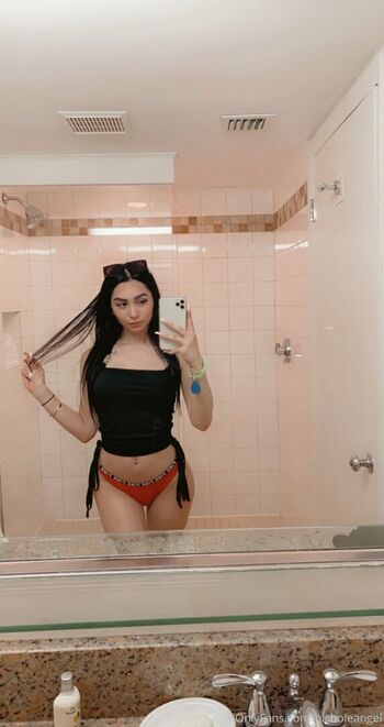 nicholeangel