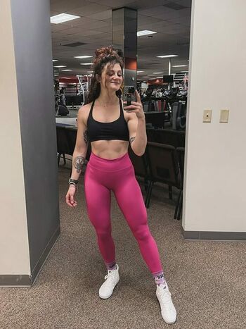 Nicki Bocker