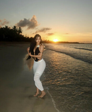 nickimariiee