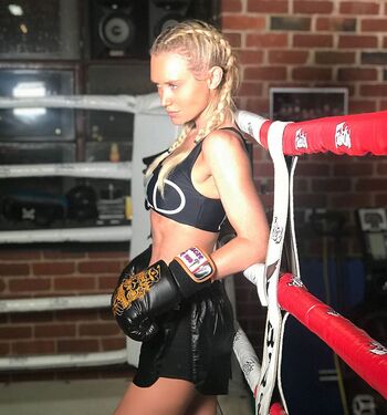 Nicky Whelan