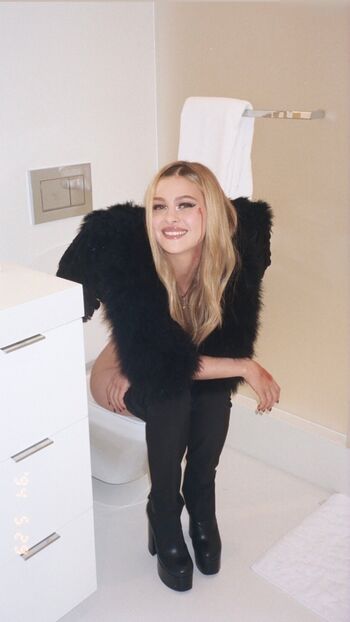 Nicola Peltz