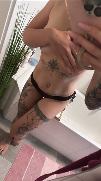 Nicole Anna