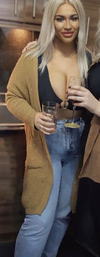 Nicole Barker