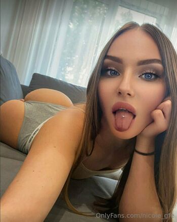 nicole_gfe