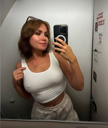 Nicole Ross
