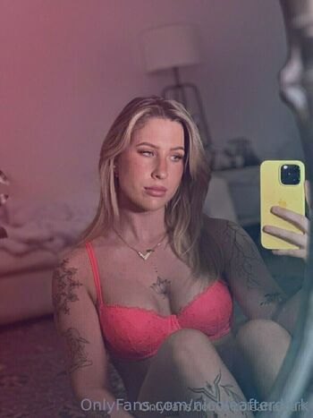 nicoleafterdark