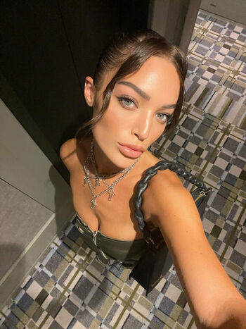 niikkirose