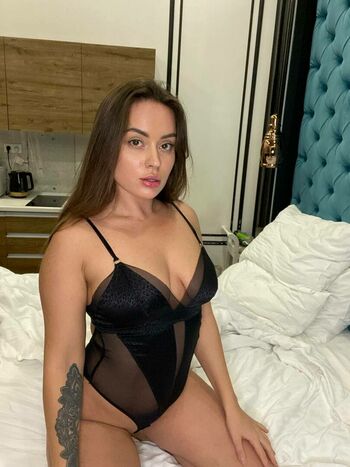 nika_ray