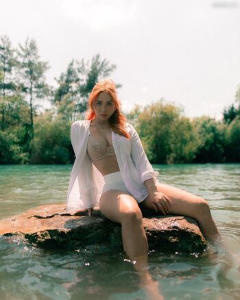 Nika Sophie