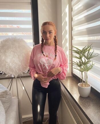 Nika Sophie