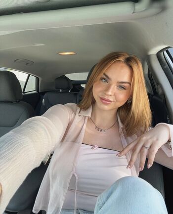 Nika Sophie