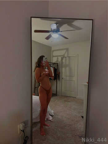 Nikki_444