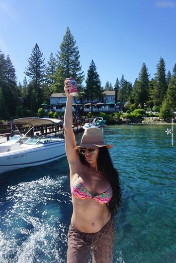 Nikki Bella