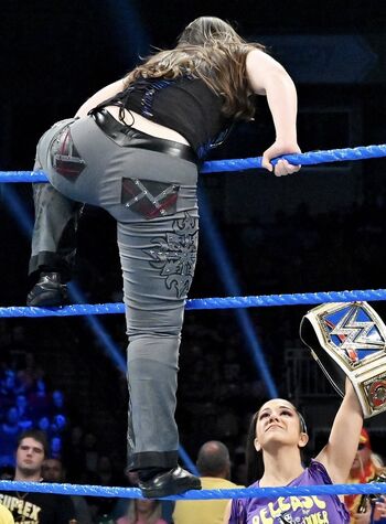 Nikki Cross