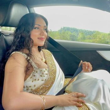 Nimesha Jayarathne