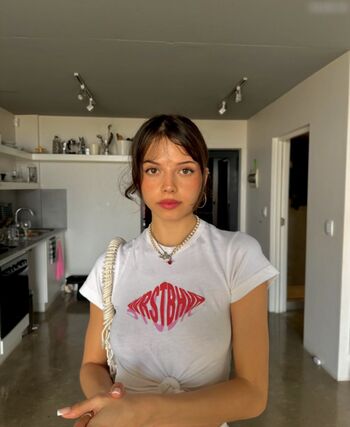 Nina Chuba