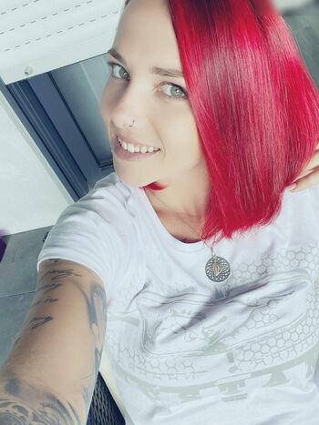Nina Devil