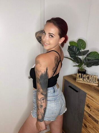 Nina Devil
