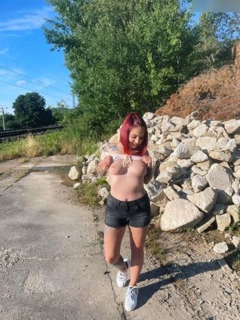 Nina Devil
