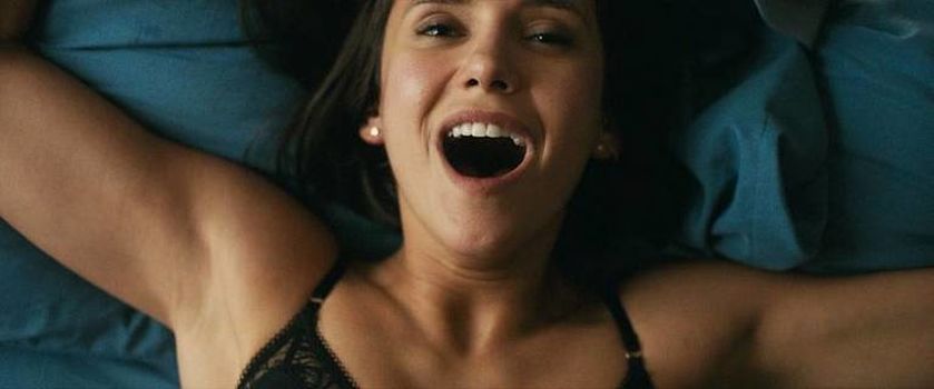 Nina Dobrev