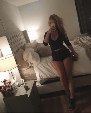 Nina Jane