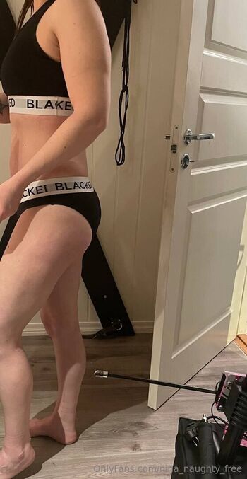 nina_naughty_free