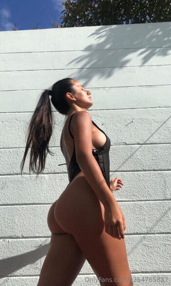 ninatacrush