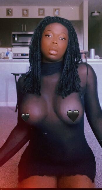 nique_babydoll