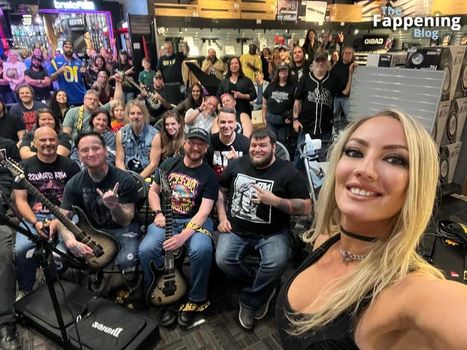 Nita Strauss