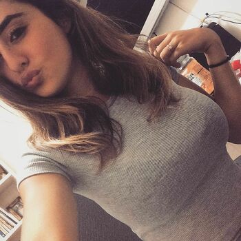 Nitzan Rom