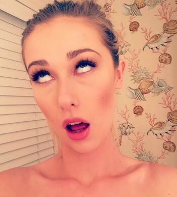 Noelle Foley